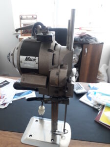 KM-Marka-Satilik-İkinci-El-Kumaş-Kesim-Motoru-promethe-elektronik İLETİŞİM: +(90) 0538 749 34 59