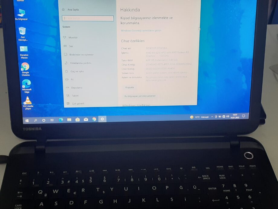 İkinci El TOSHİBA Satellite Laptop Dizüstü Bilgisayar
